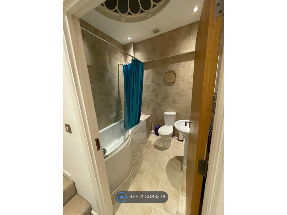 The Kingsbridge Apartments, High St, Canterbury photo 5