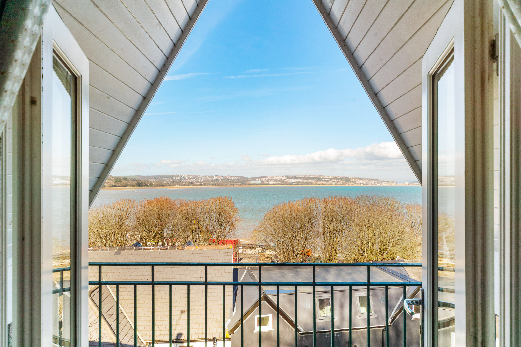 15-bed house on 642a - 642b , The Boathouse, Mumbles Road, Swansea, £1,950,000