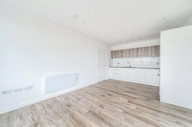 Apartment 59, Viewpoint House, Staines-Upon-Thames photo 4
