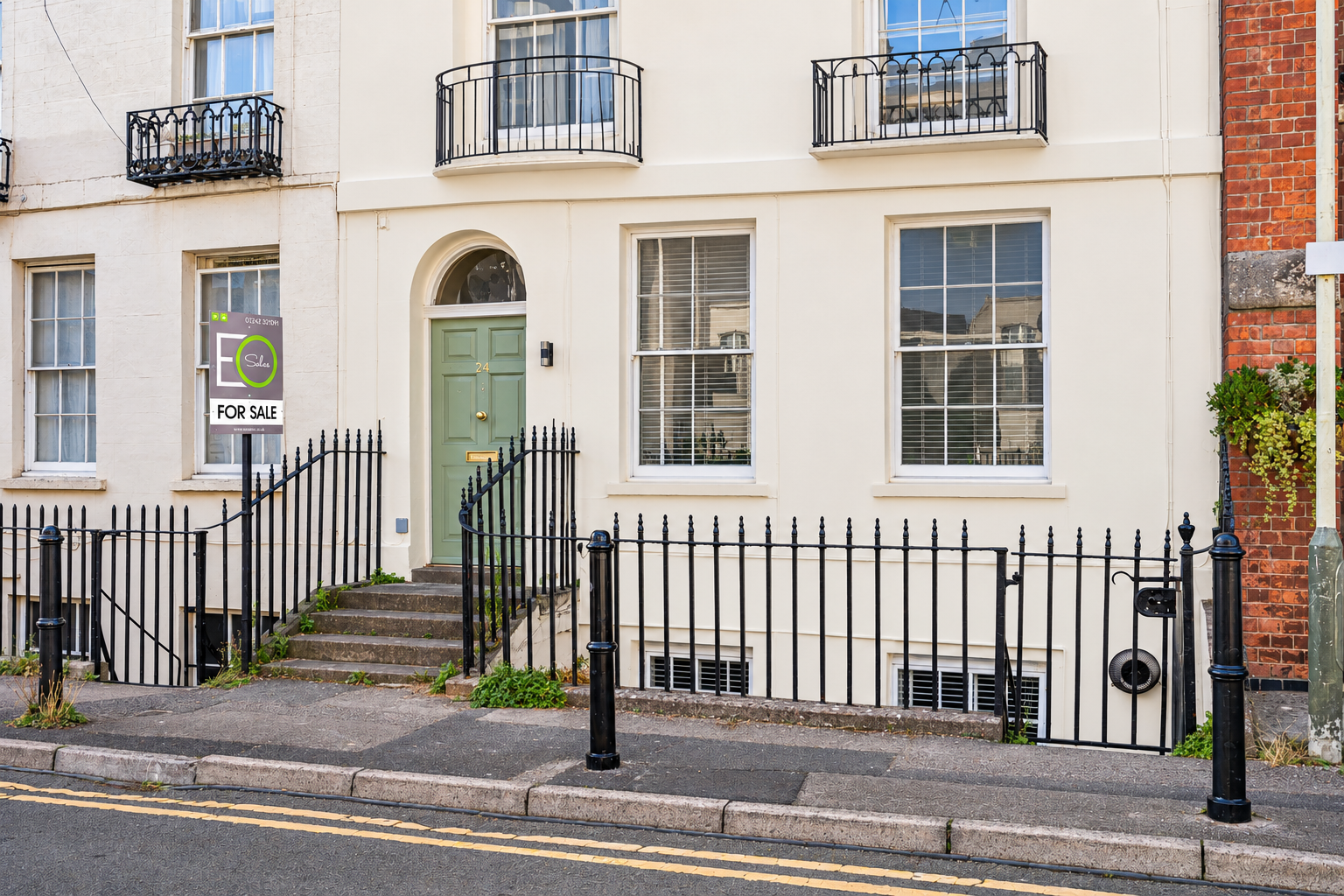 1 bed flat for sale