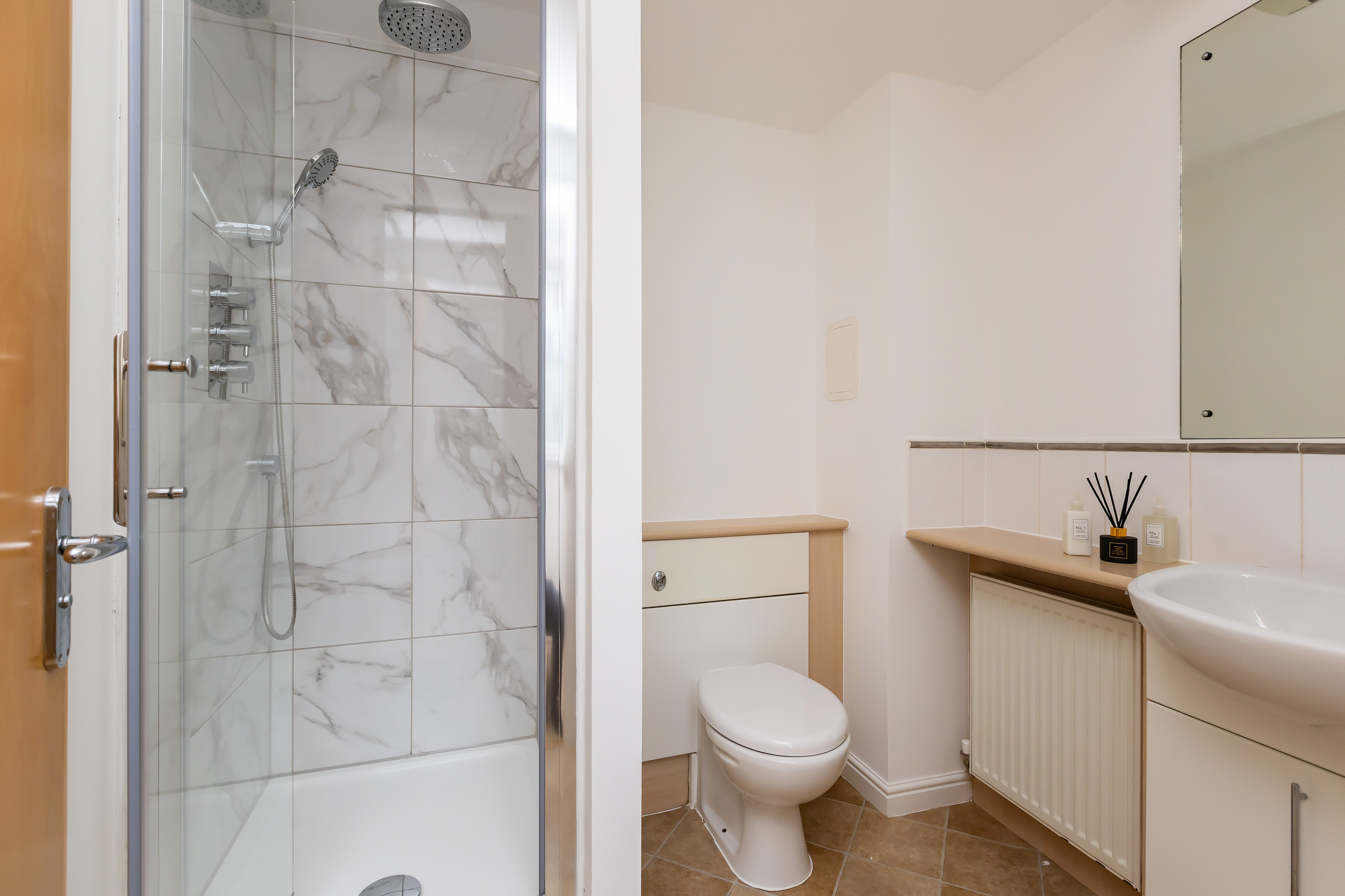 Photos of 4/6 Allanfield Place, Brunswick, Edinburgh EH7 - 66561641 ...