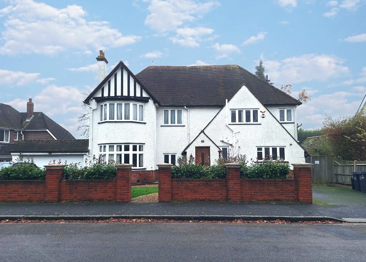 5 bedroom detached house for sale