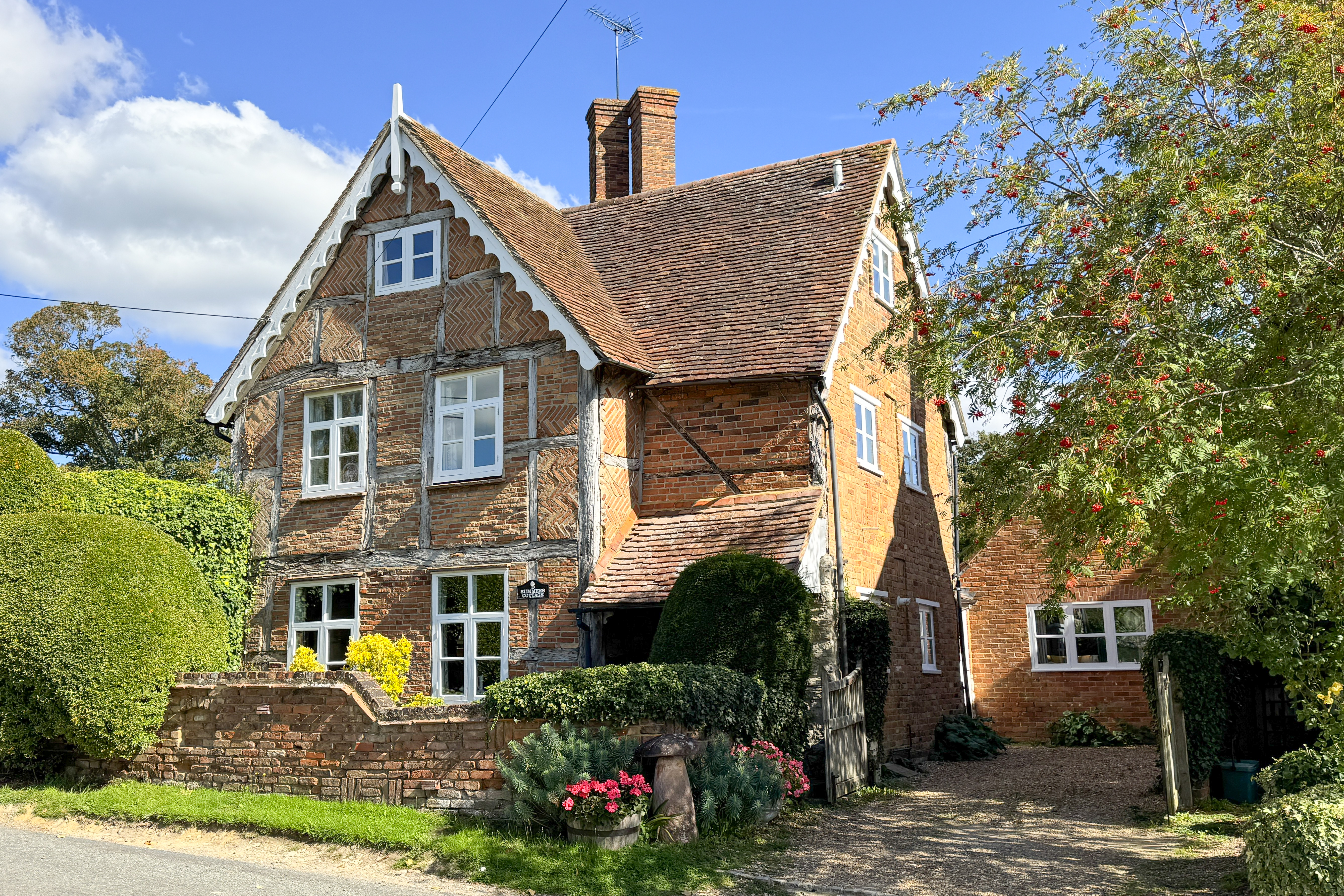 3 bedroom flat for sale in London