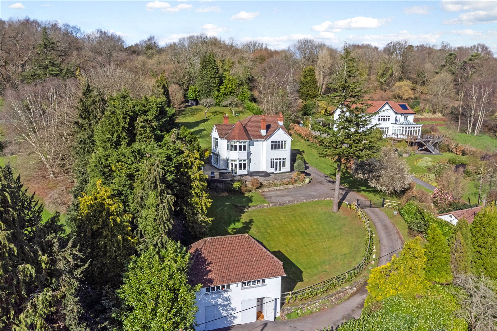 5 bedroom detached house for sale - Million Plus.com The Luxury Marketplace