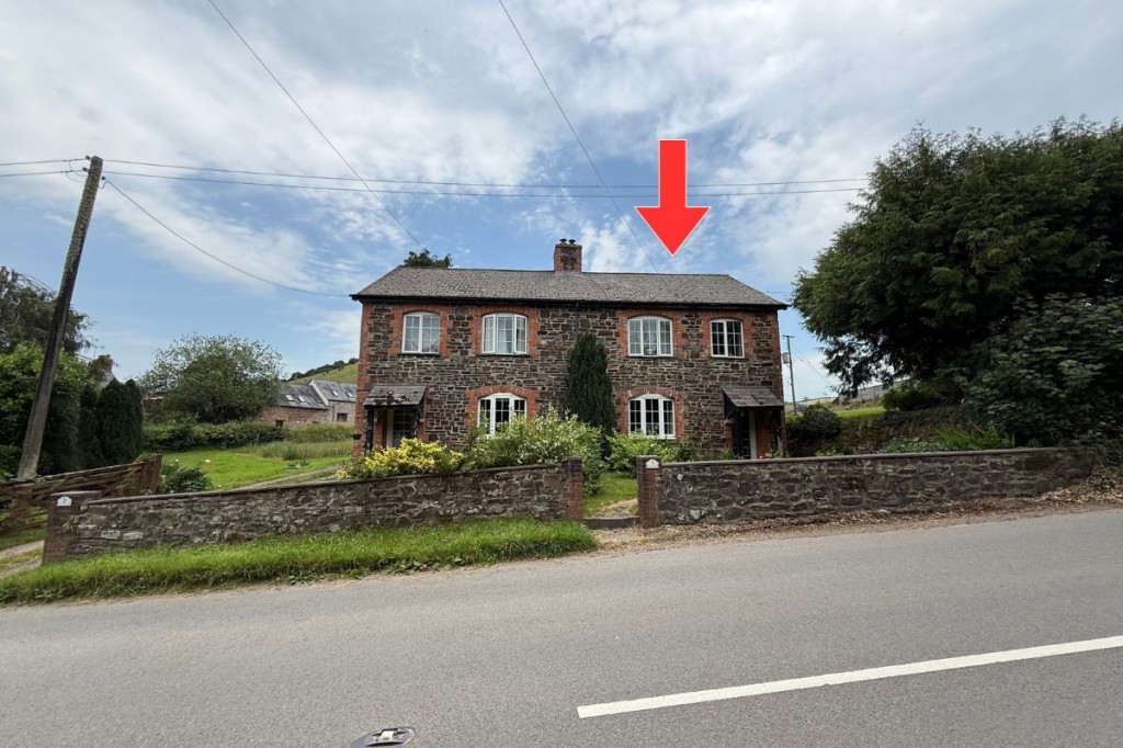 1 Grants Cottages, Higher Grants, Dulverton photo 3