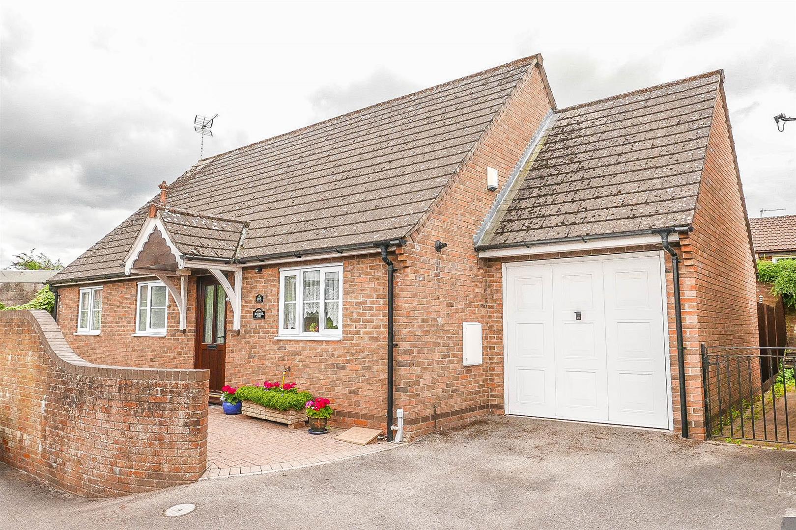 2-bed house on Whitehouse Court, 10b, Chapel Street, Cam, Dursley, £365,000