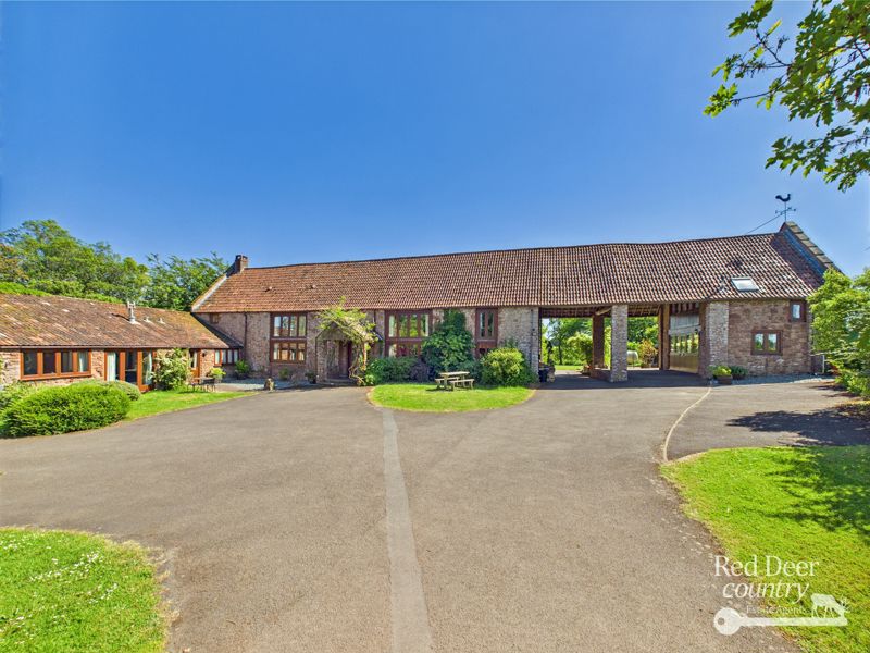 10 bedroom detached house for sale 0