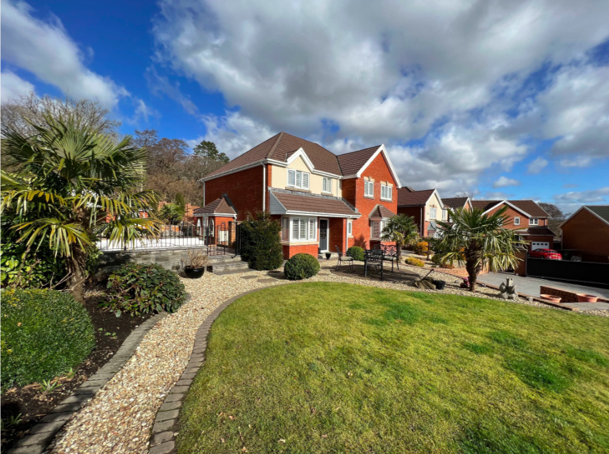 Photos of Gilfach Road Tonyrefail , Tonyrefail CF39 64031662