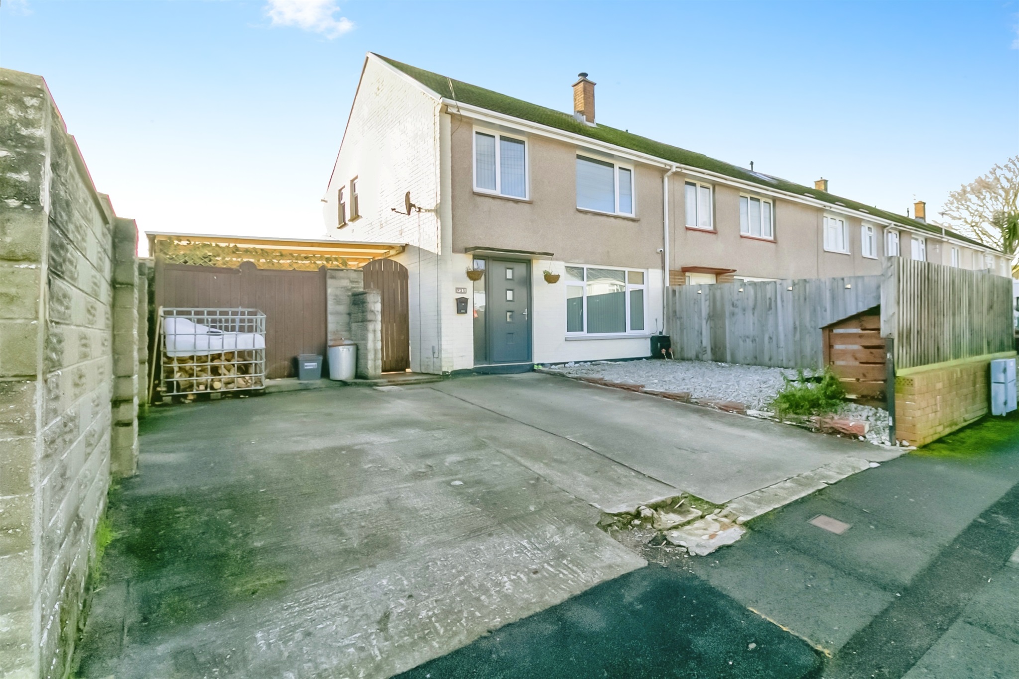 3-bed house on 35, Pantycelyn Place, Barry, £230,000