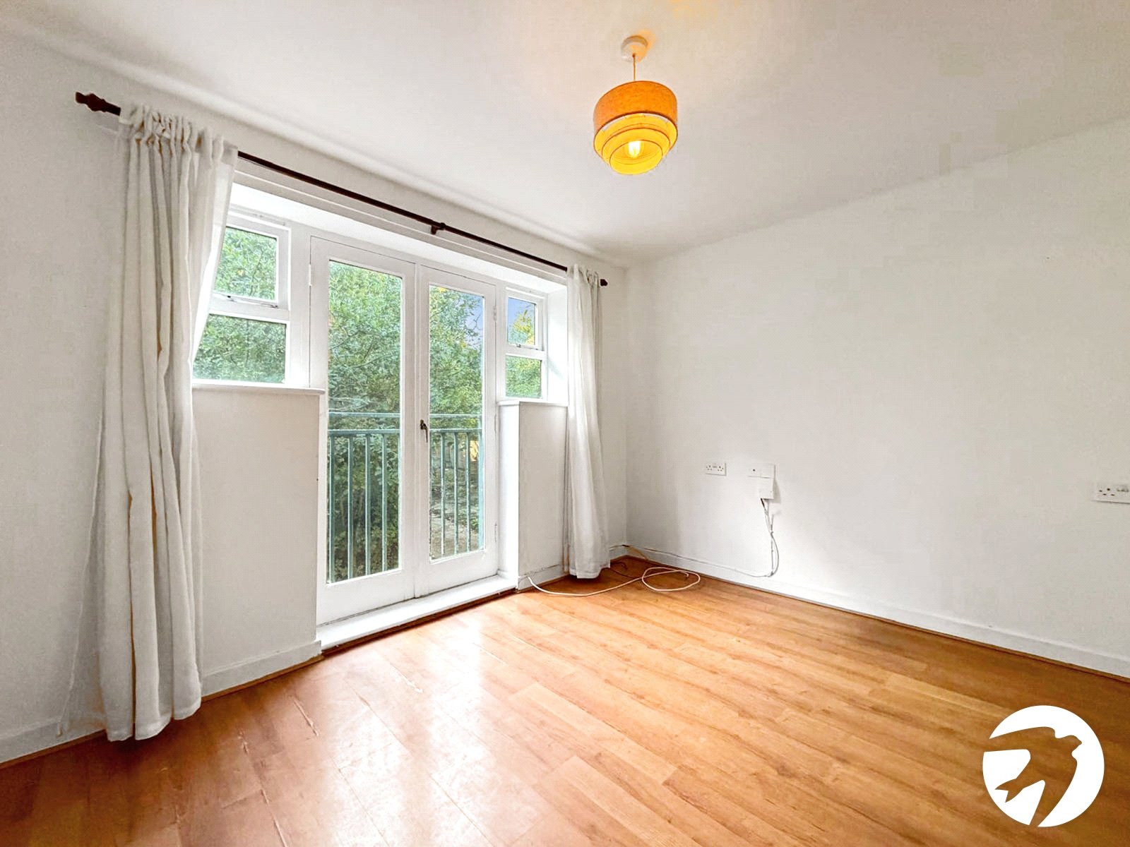 236, Congleton Grove, London photo 4