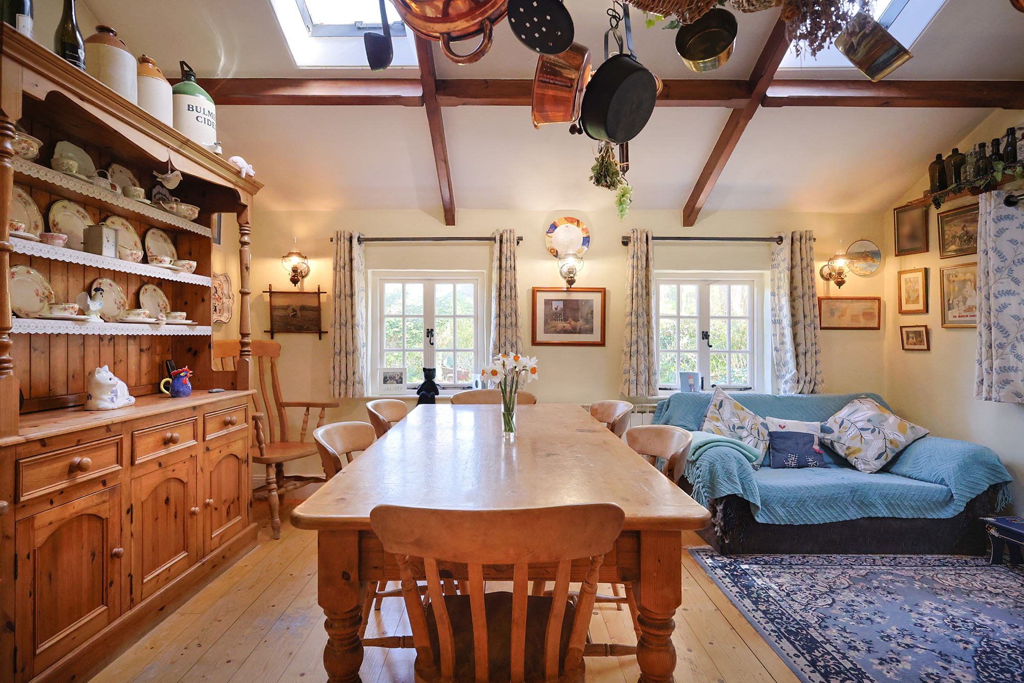 4 bedroom property for sale 0