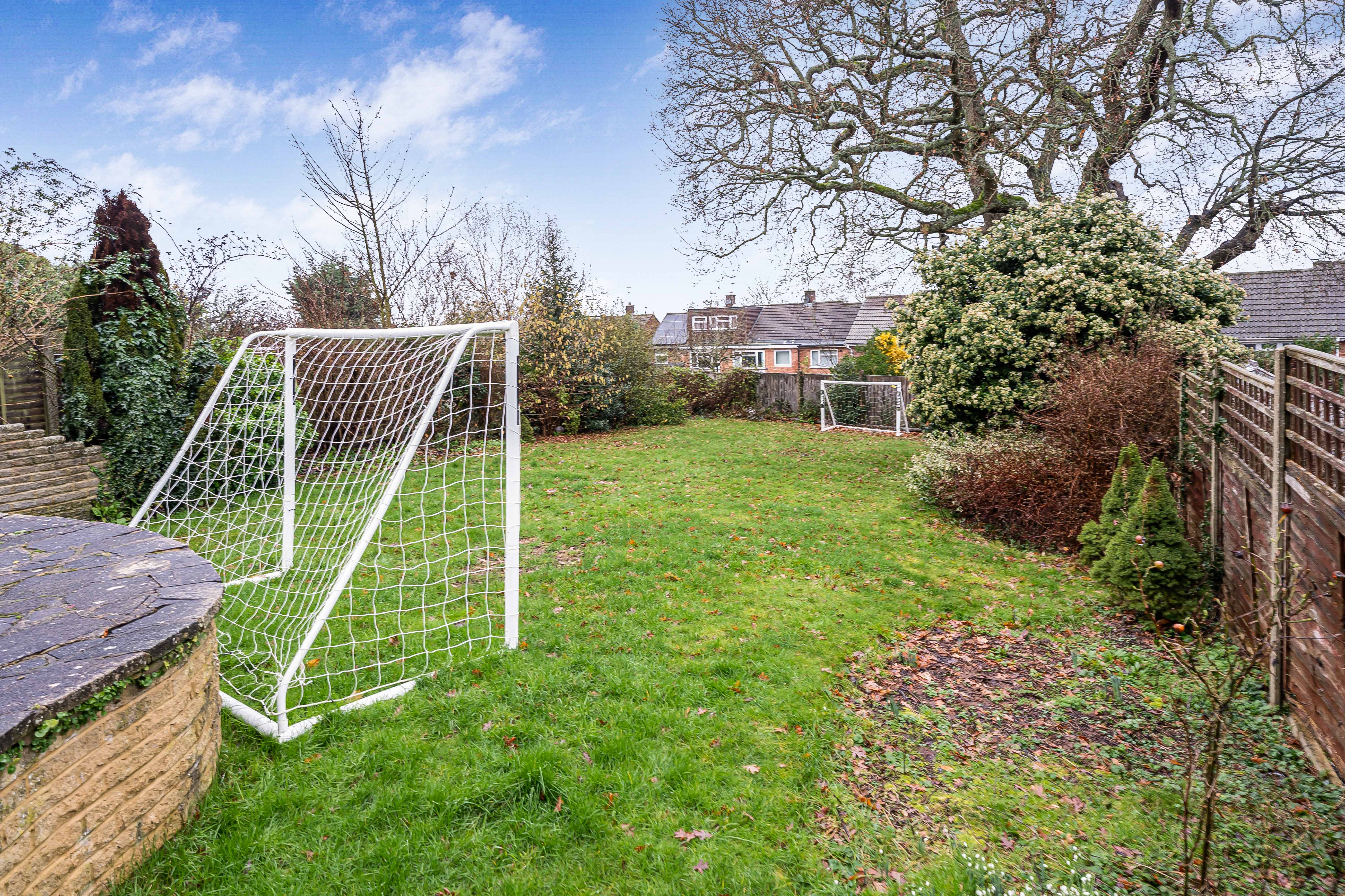 3 bedroom detached house for sale 0
