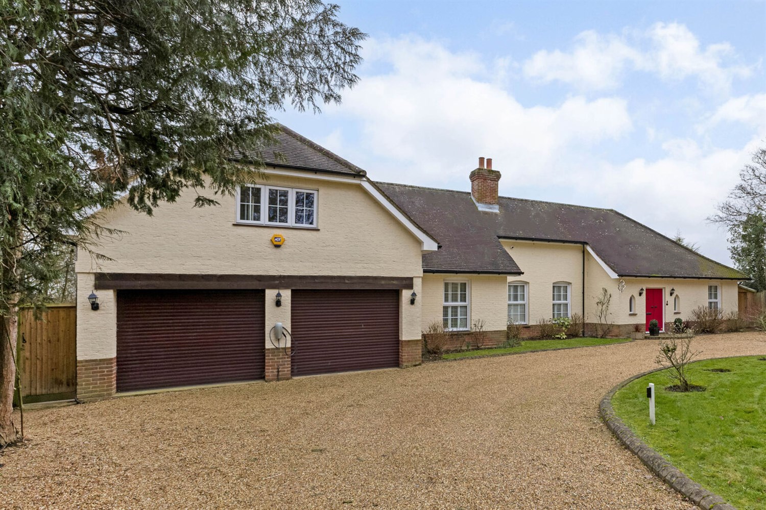 6 bedroom end terrace house for sale in London