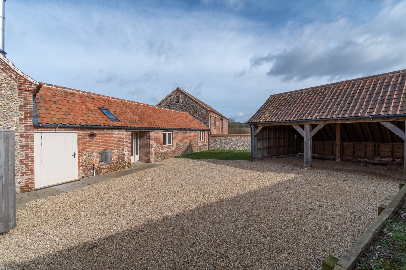 The Courtyard Barn, Green Farm Barns, Hindolveston Road, Melton Constable photo 4
