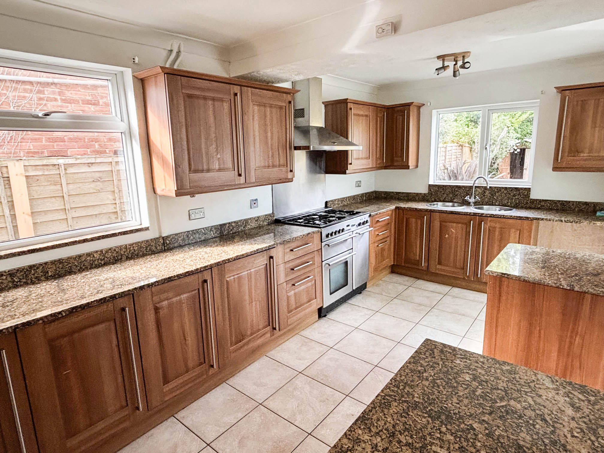 21 Parkway, Aldwick, Bognor Regis photo 4