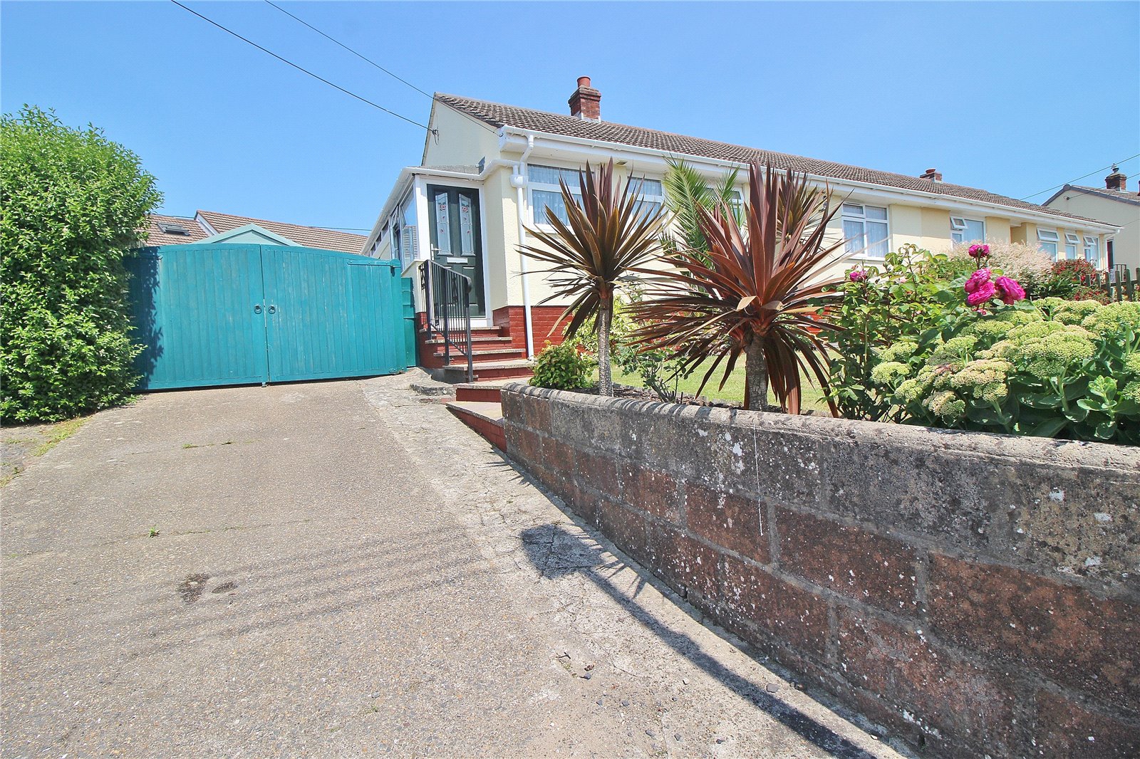 Free property report 105 Chanters Hill, Barnstaple, EX32 8DQ Chimnie