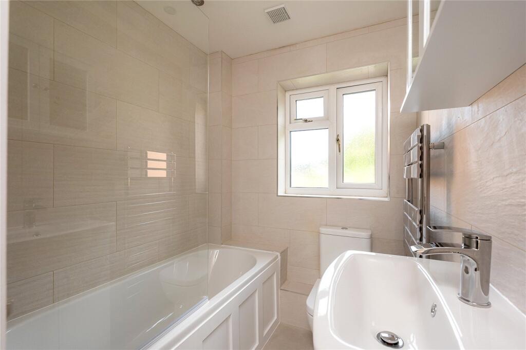 45 Holmwood Road, Enfield photo 5