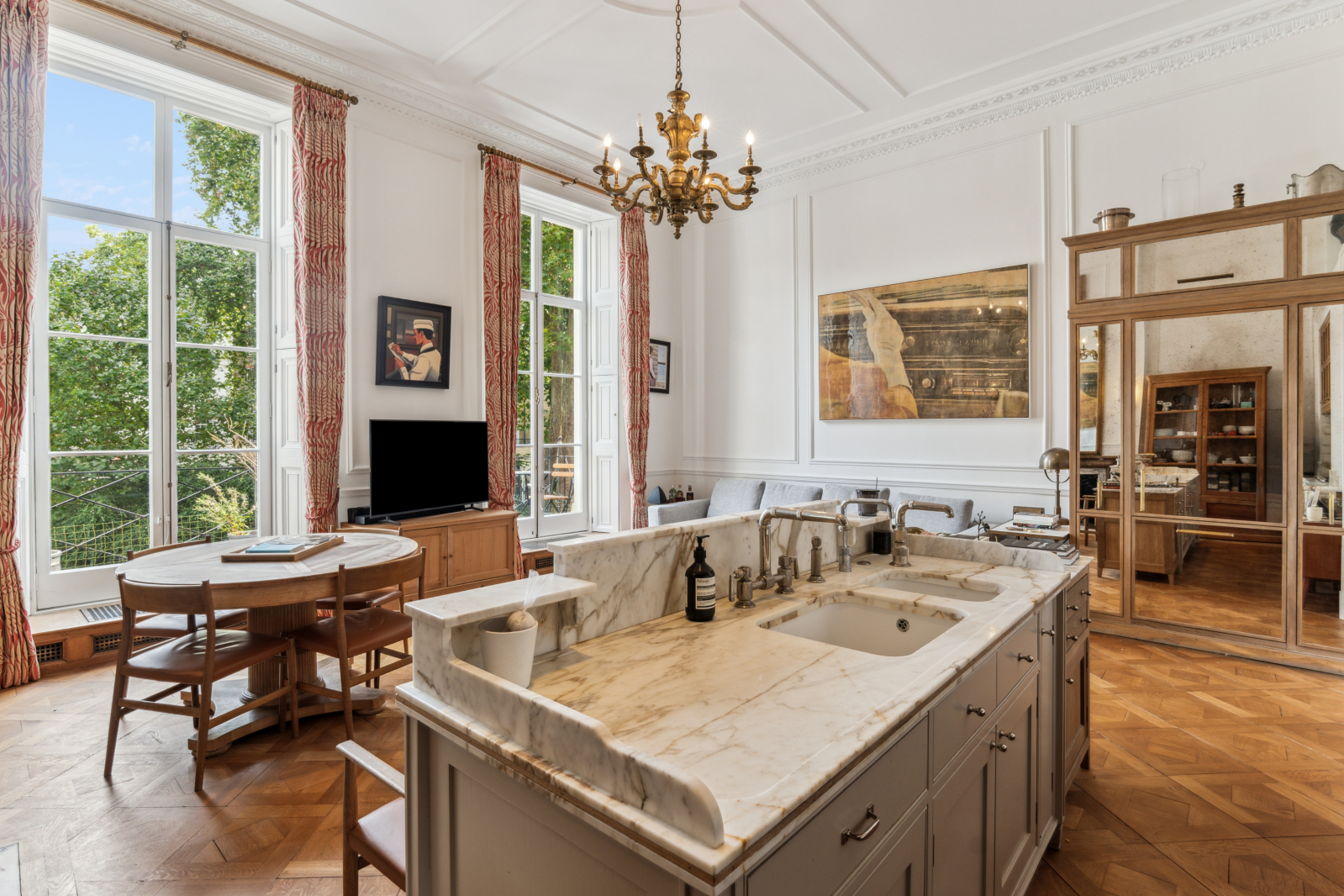 2 bedroom flat for sale 0