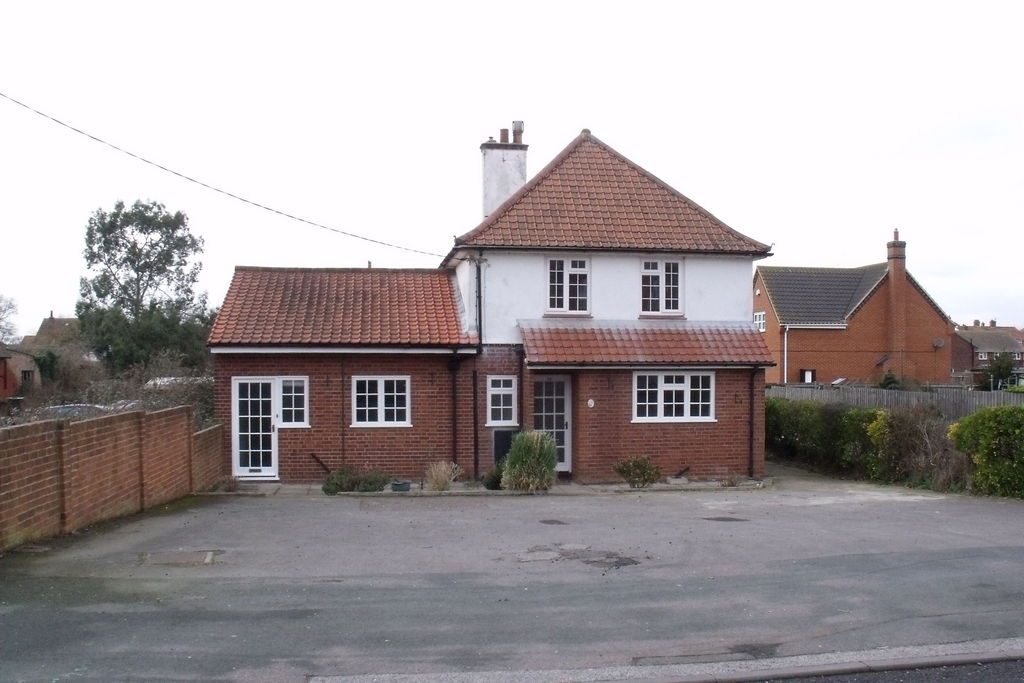 Free property report 38 Leiston Road, Aldeburgh, IP15 5PR Chimnie