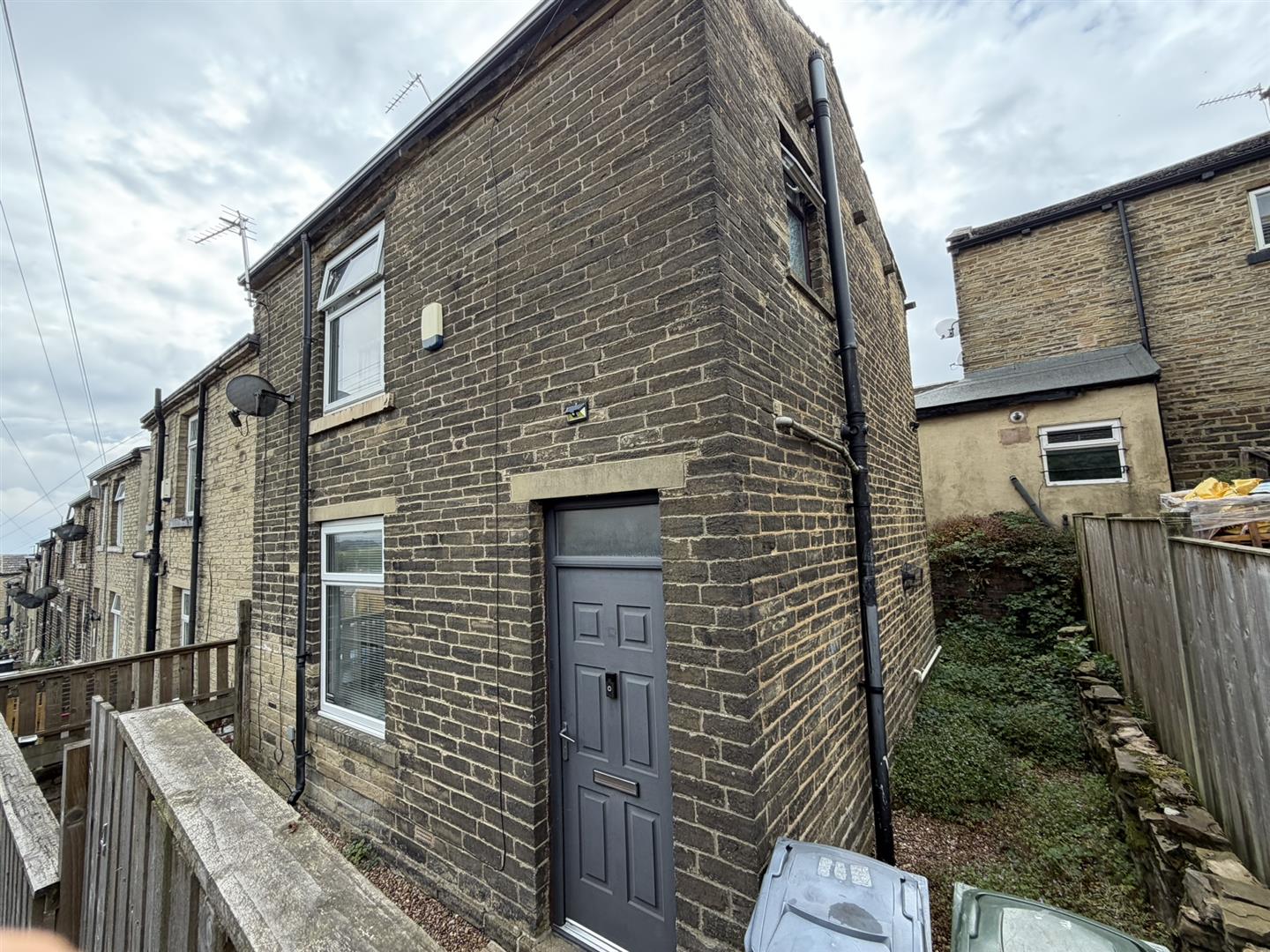 45, Fleece Street, Bradford photo 4