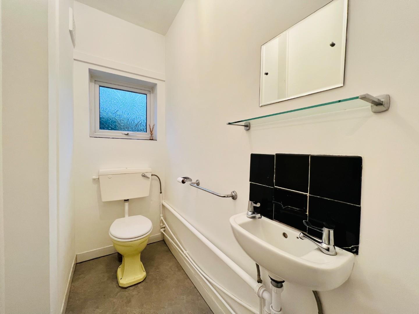 Photos of Pelham Gardens, Folkestone CT20 66297506 PrimeLocation