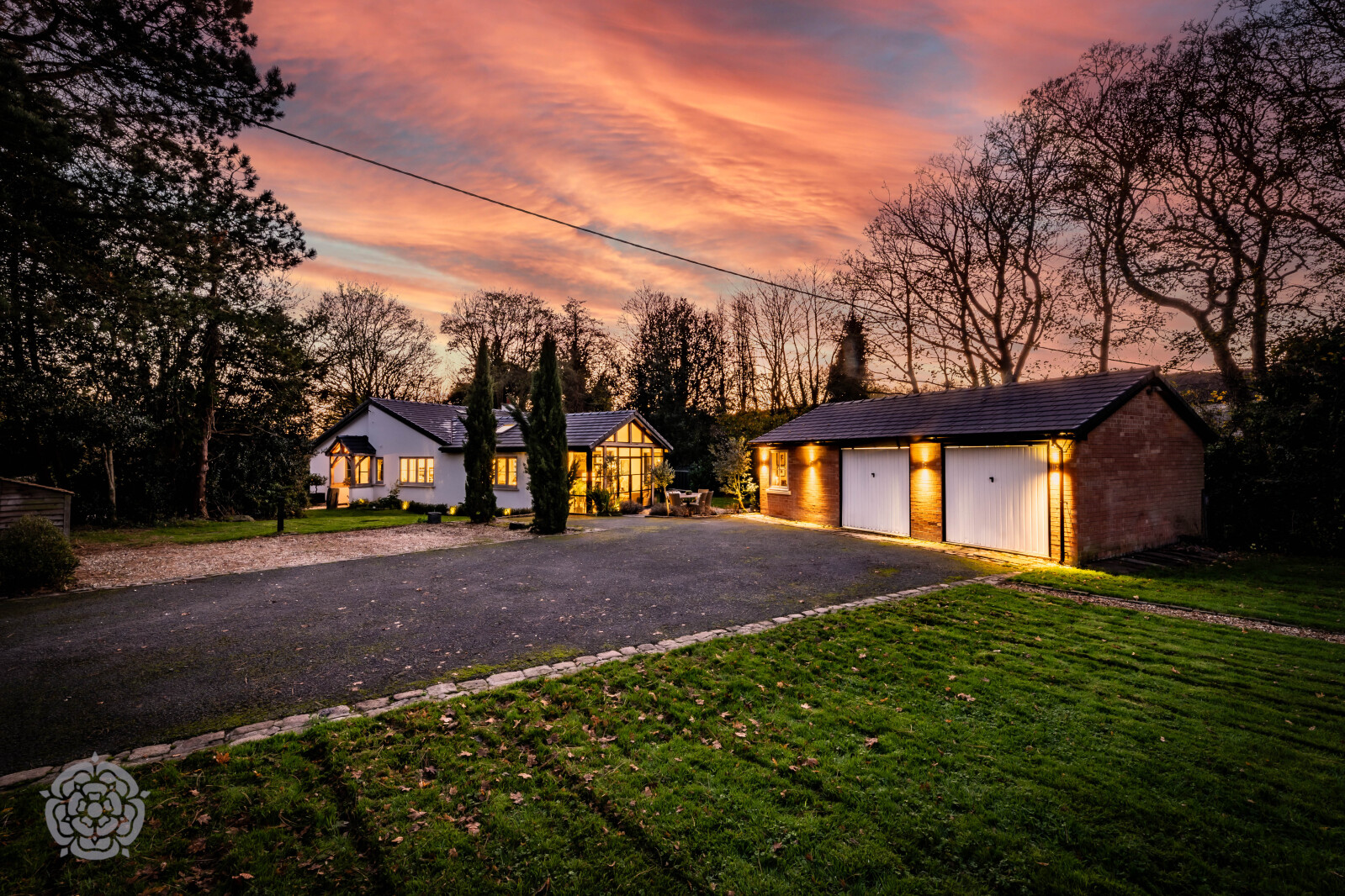 4 bedroom bungalow for sale 0