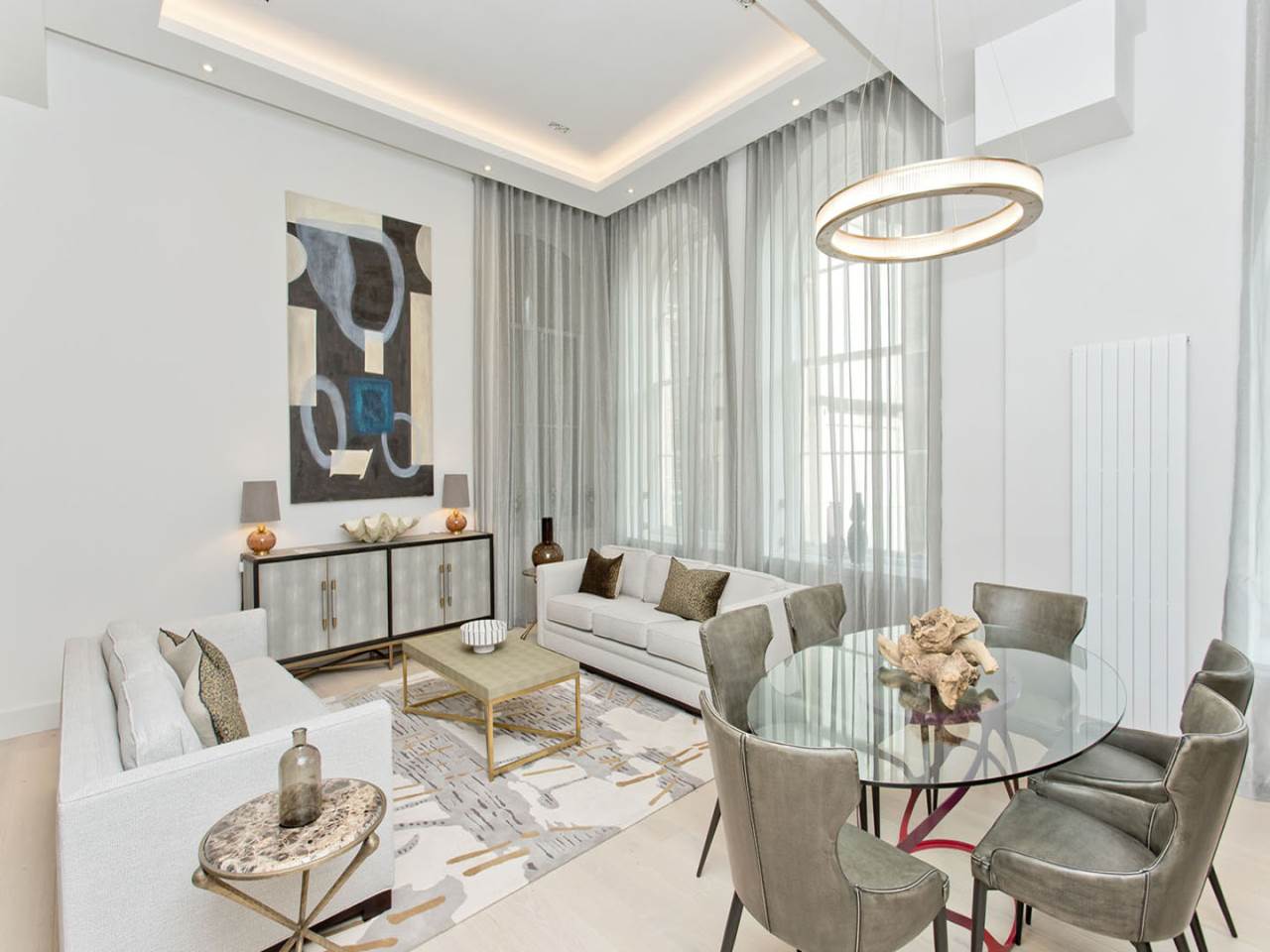 6 bedroom detached house for sale