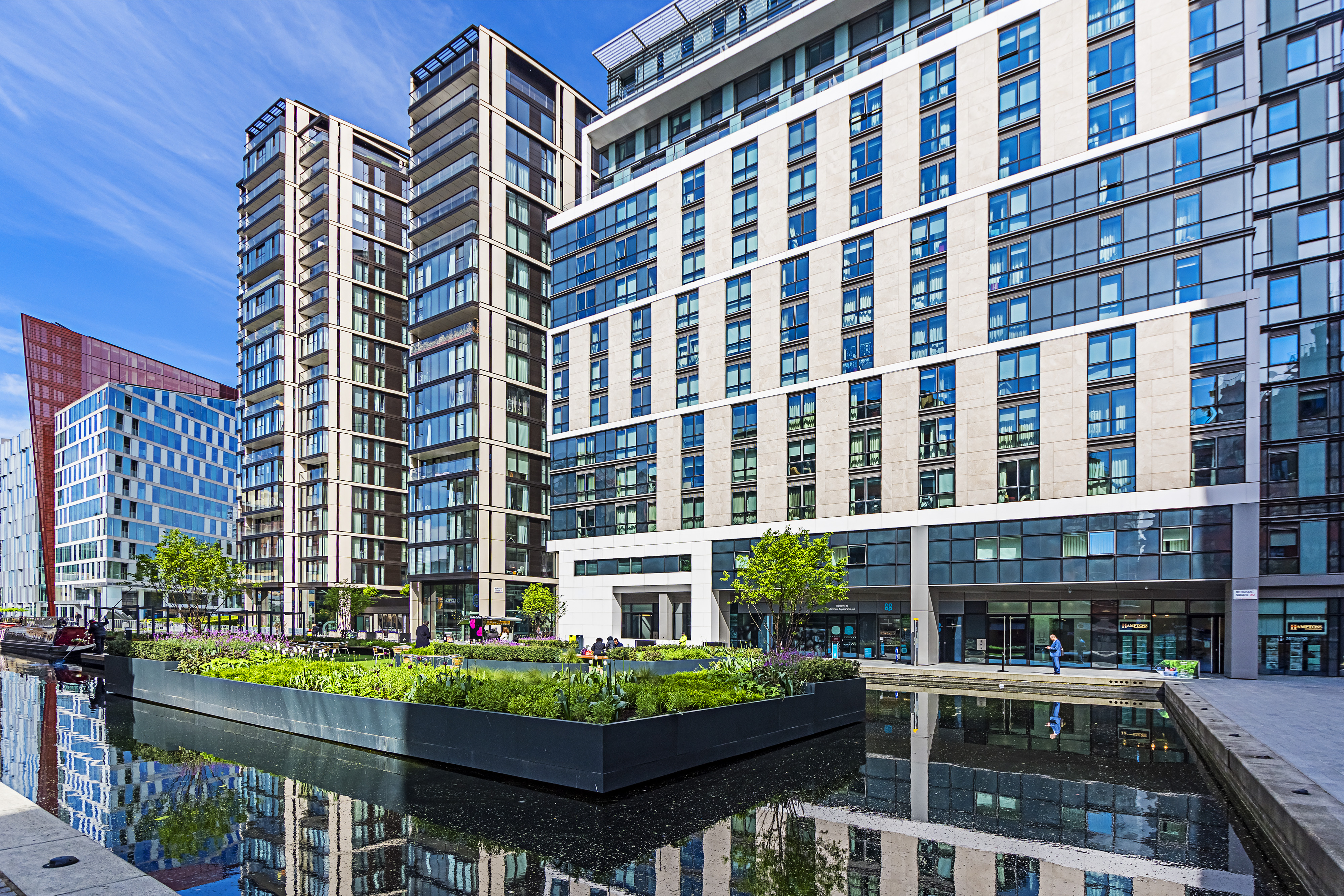 3 bedroom flat for sale 0