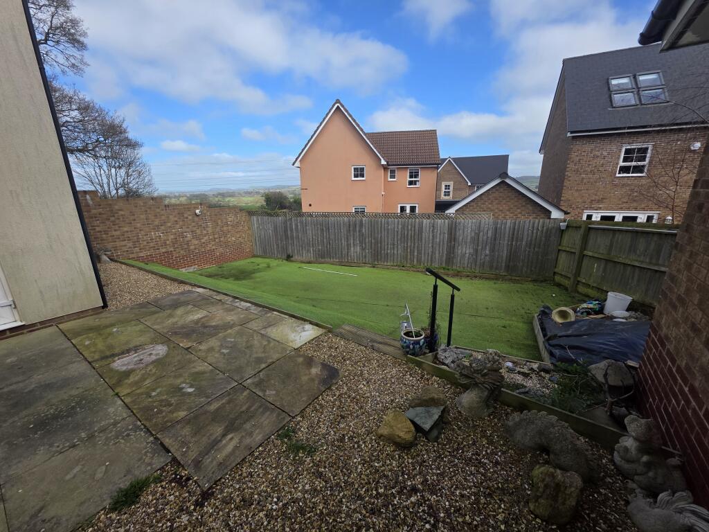 4, Columbus Close, Somerset floorplan