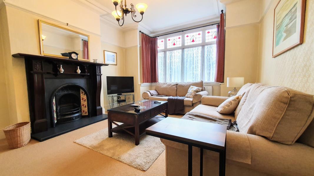 Photos of Green Road, Olton, Solihull B92 60893290