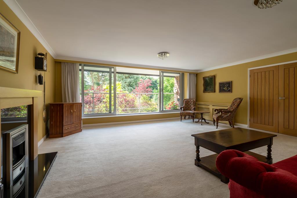 31 Whinfell Court, Whinfell Court, Sheffield photo 4
