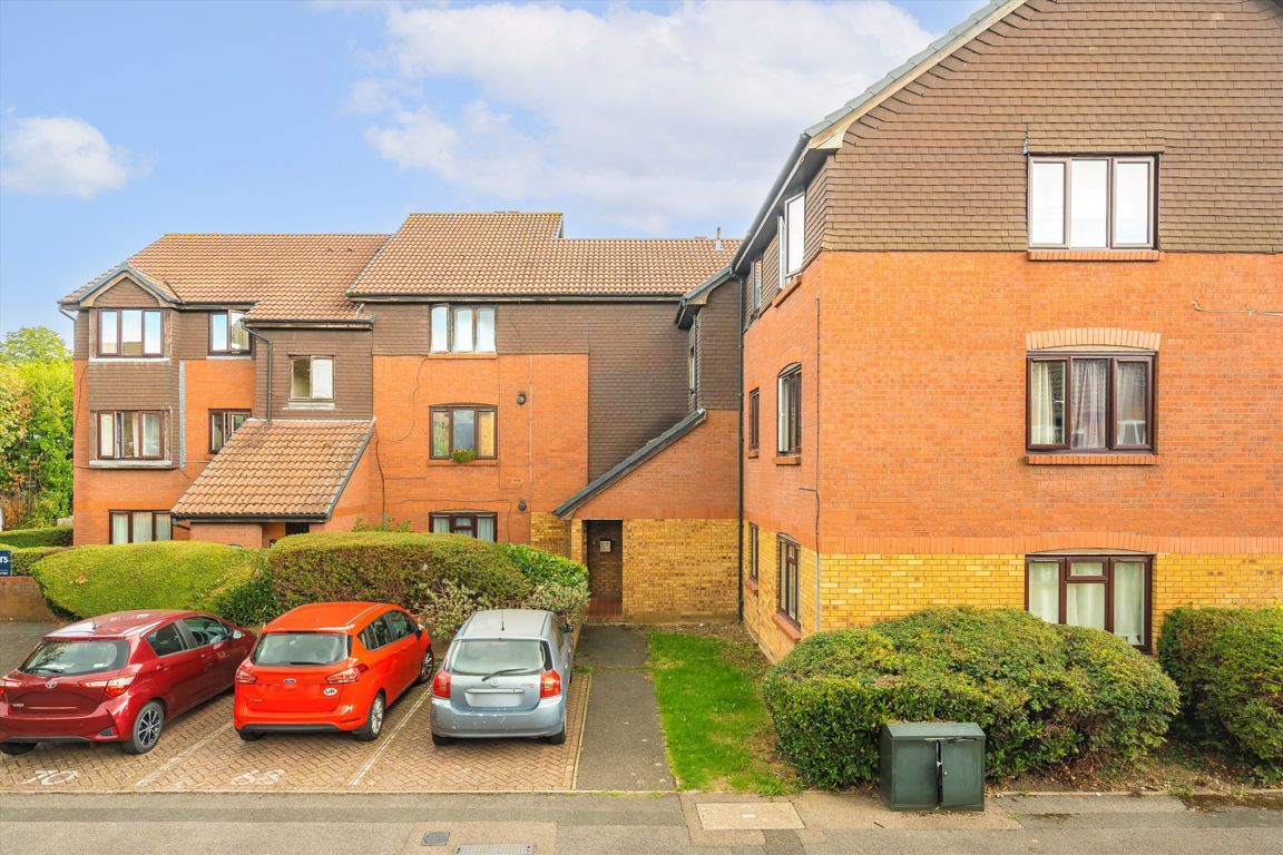 66, Shelley Way, London photo 2