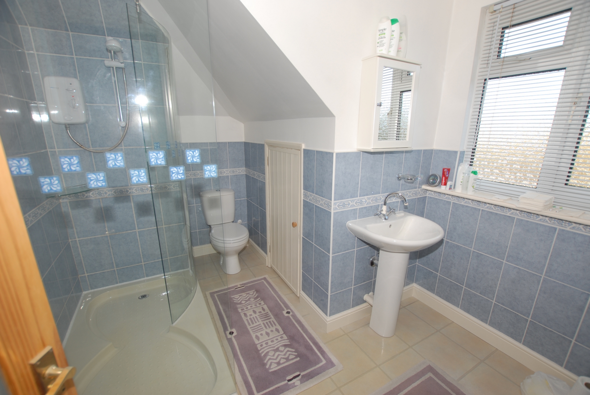 Photos of Kingsway, Dymchurch TN29 63821176 PrimeLocation