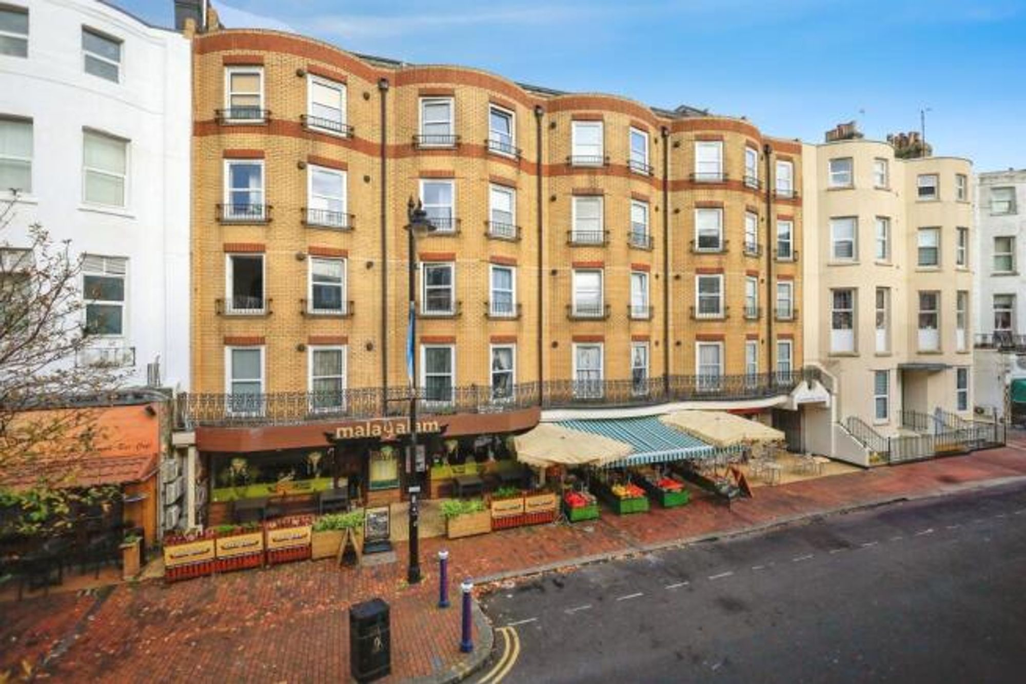 1-bed flat on Flat 23, Gladstone Court, Eastbourne, £150,000
