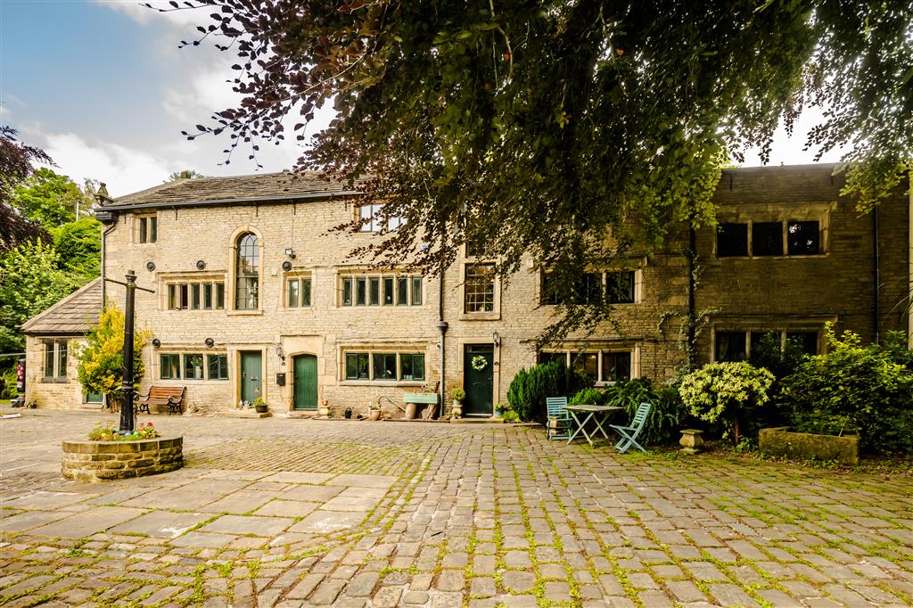 13 bedroom property for sale 0