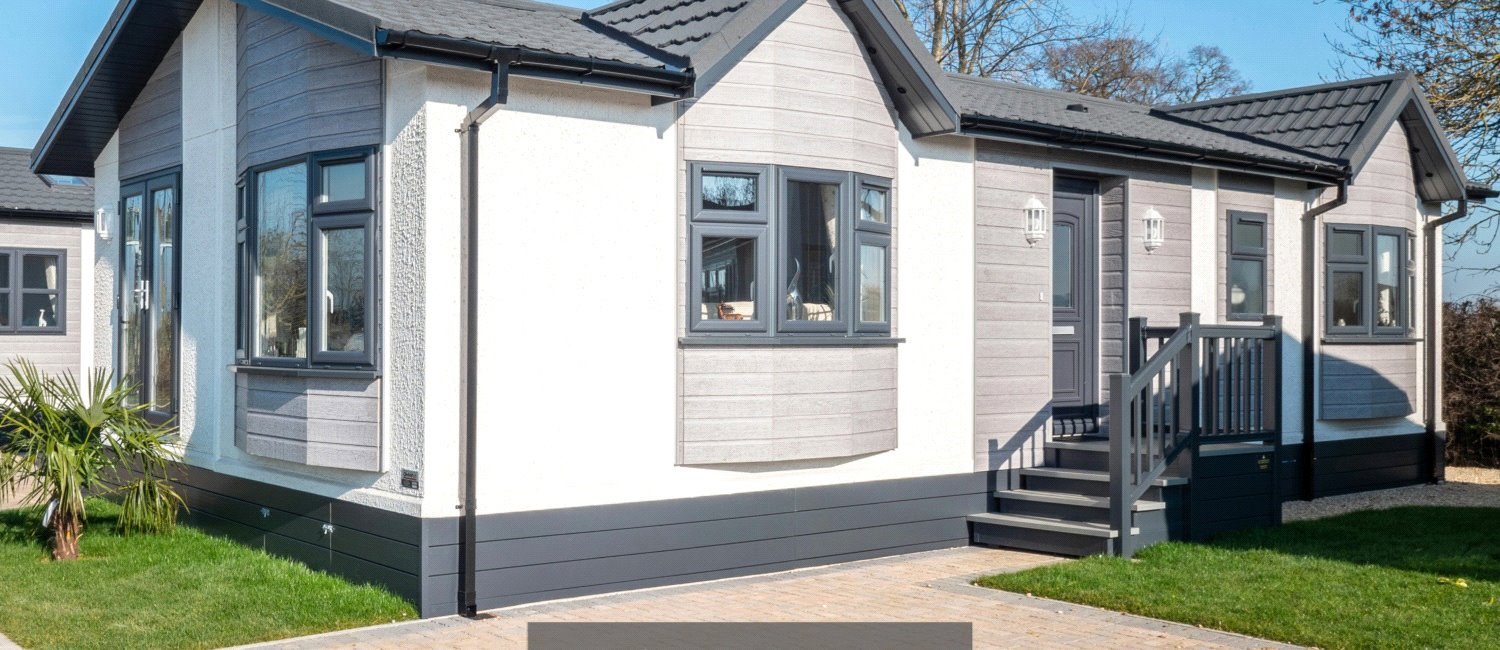2-bed caravan on 1F,, Orchard Park, Cheltenham, £129,500