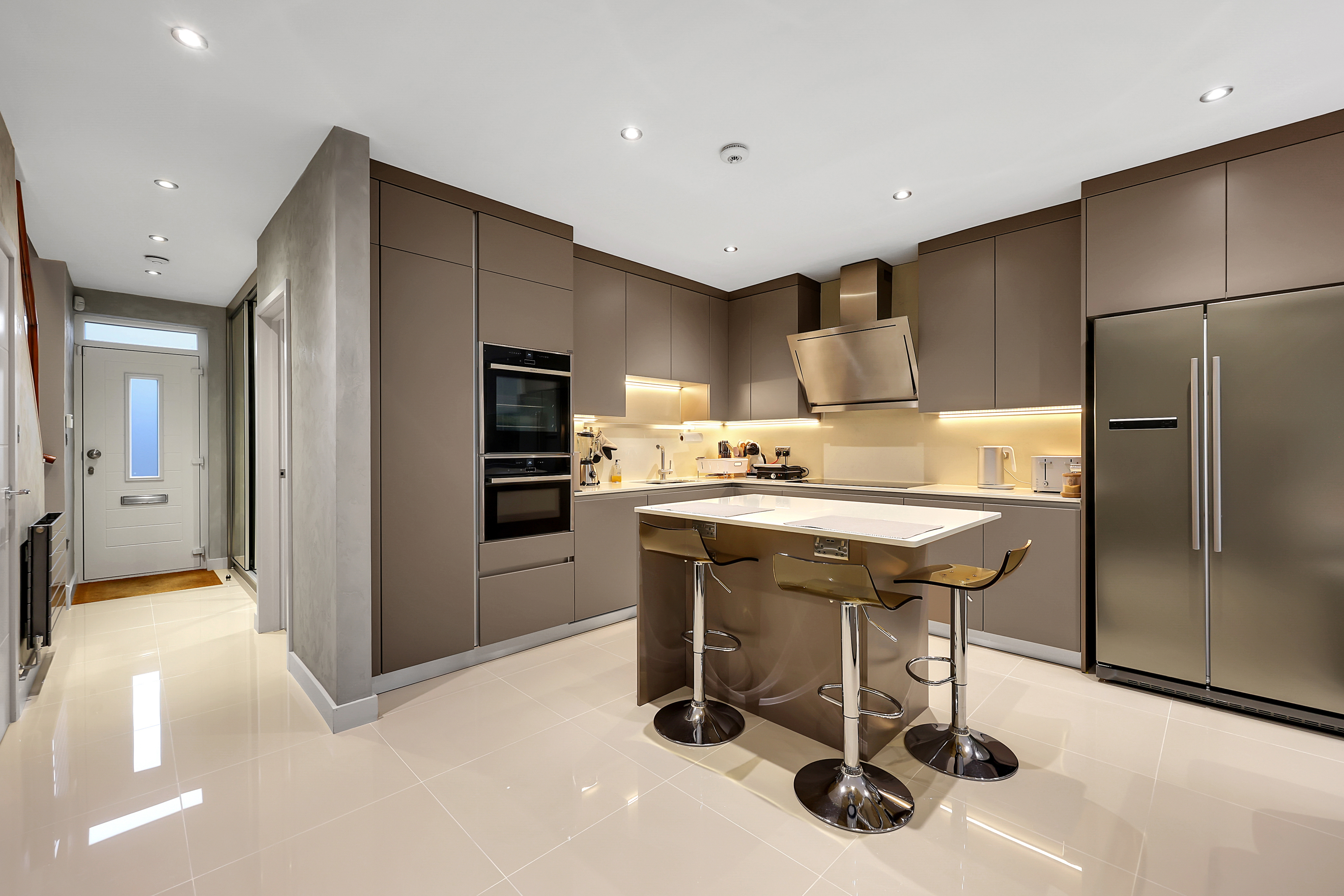 3 bedroom terraced house for sale 0