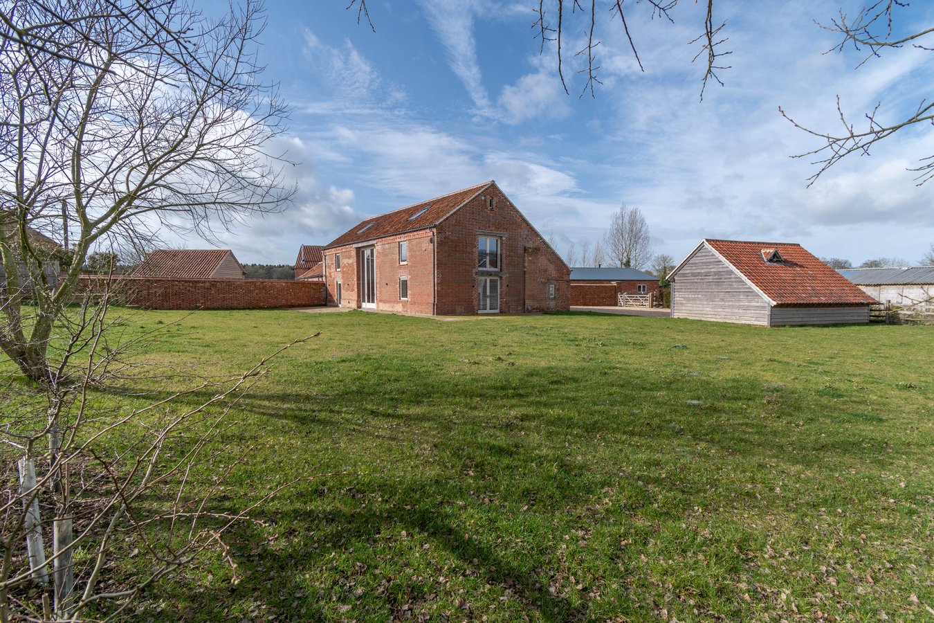 The Great Barn, Green Farm Barns, Hindolveston Road, Melton Constable photo 4