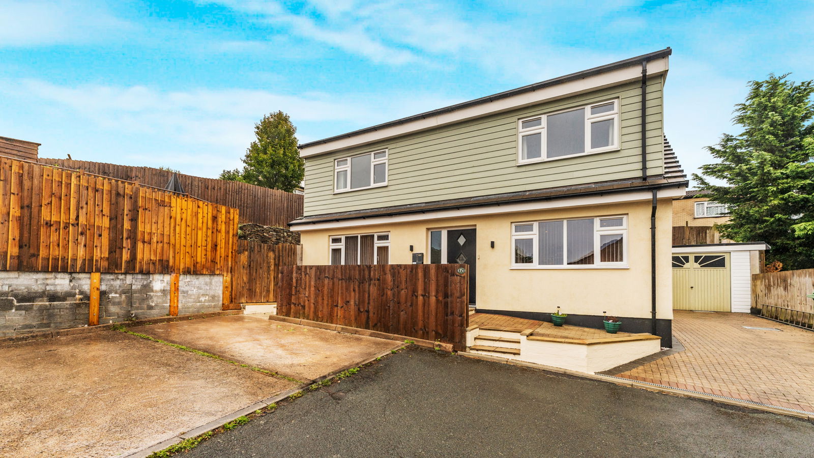 17a, Neal Close, Plymouth photo 2