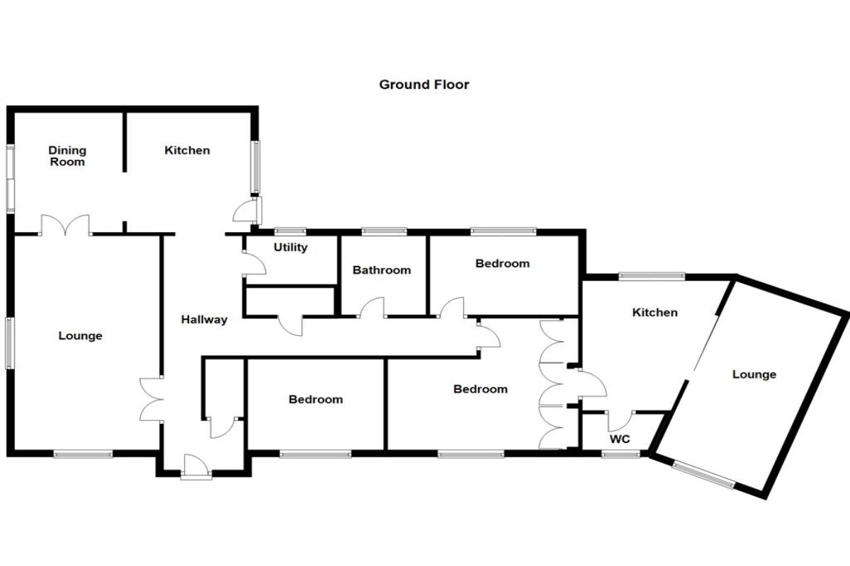 3 Bedrooms Bungalow for sale in Old House Lane, Roydon, Harlow CM19