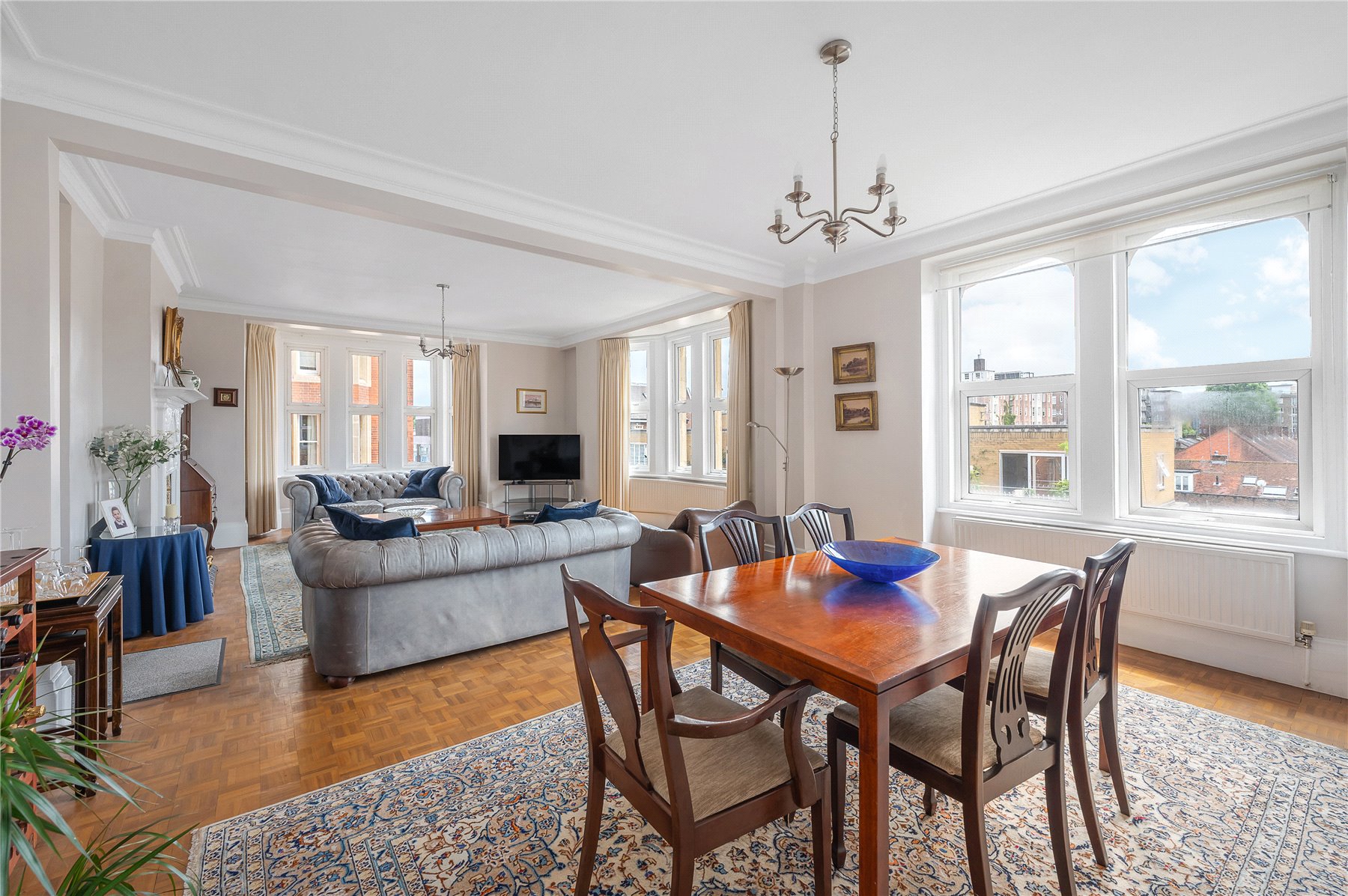 4 bedroom flat for sale 0