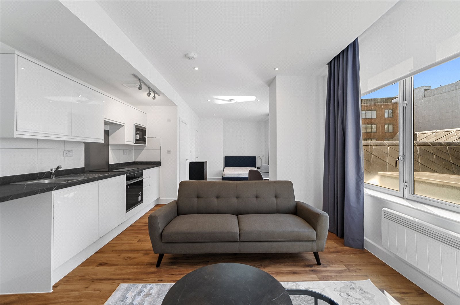 Flat 9, Weddel House, 15, West Smithfield, London photo 2