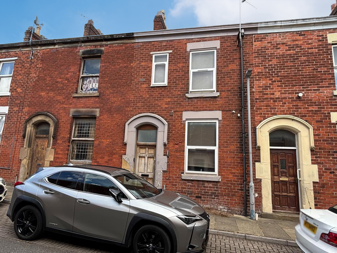 8, St. Christophers Road, Preston photo 4