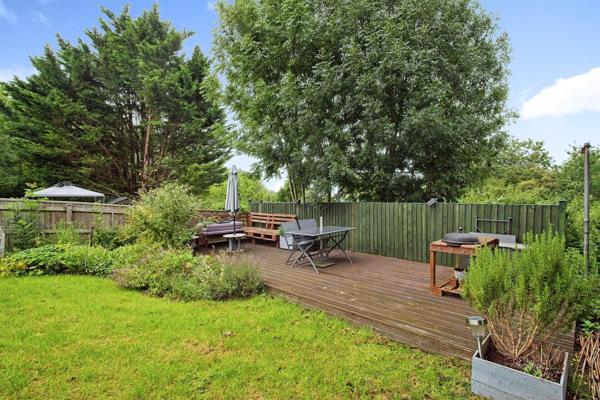 Photos of Hazelbury Road, Stockwood, Bristol BS14 - 65423967 ...