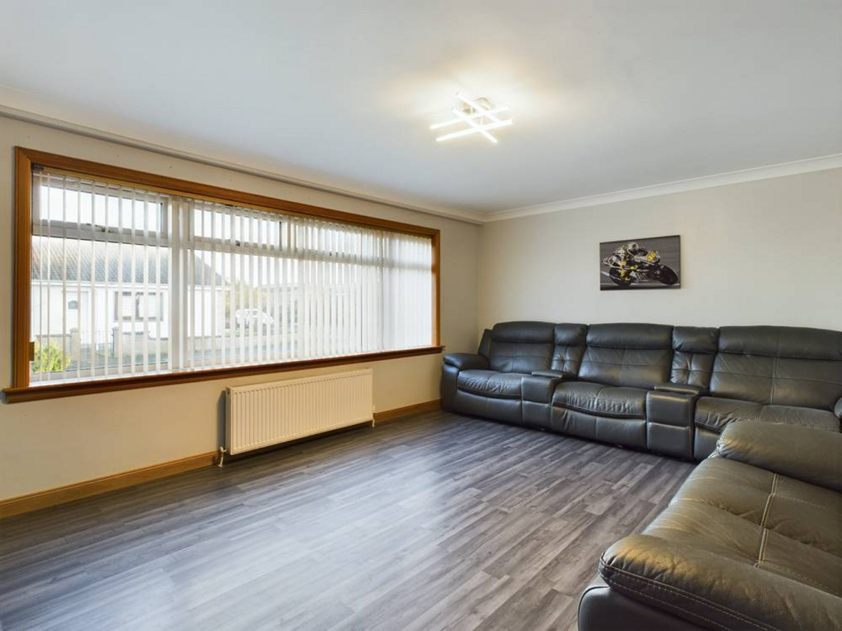 22, Braehead Crescent, Peterhead photo 4