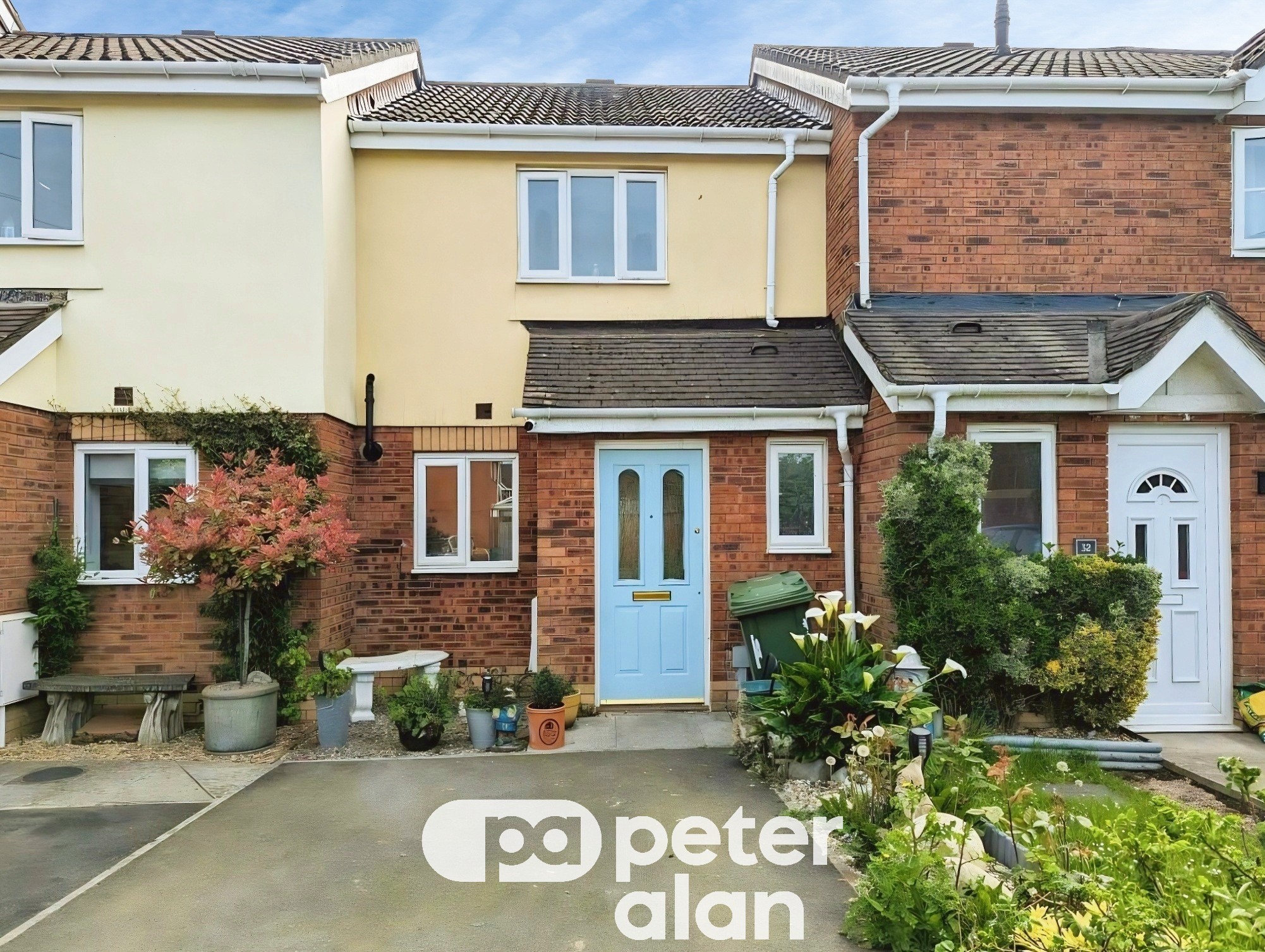 31, Pontyclun photo 3
