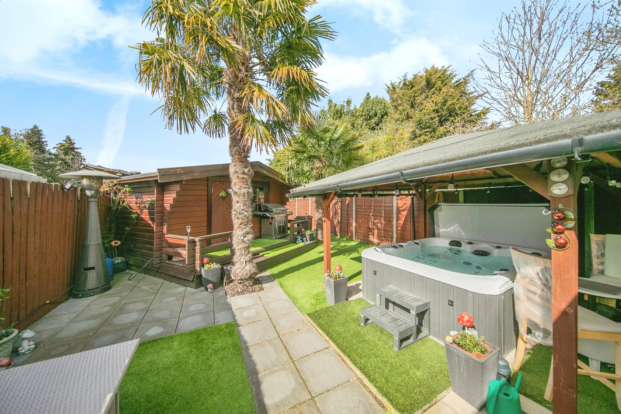 3-bed terraced on Stratford Road, Ipswich IP1, £275,000