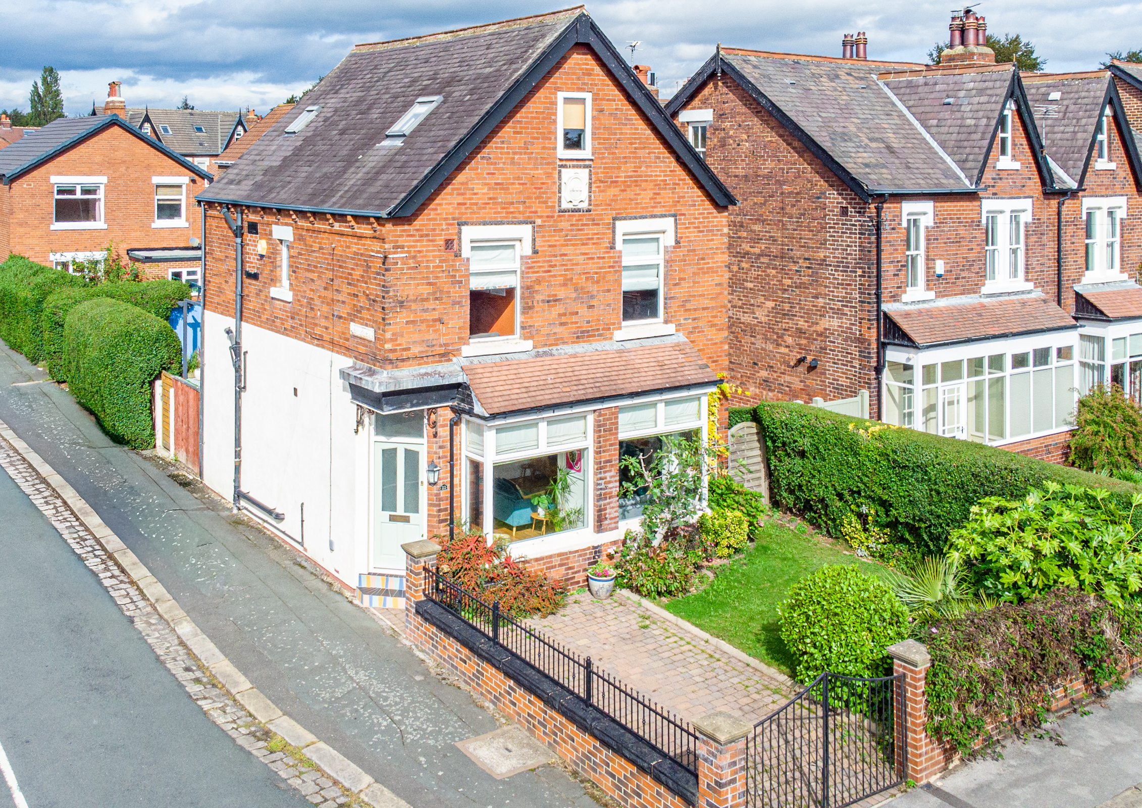 21, Gledhow Avenue, Leeds photo 2