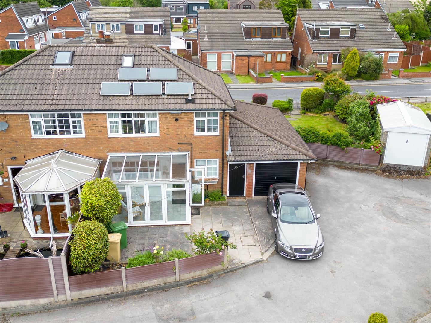 1, Dove Bank Road, Bolton photo 3