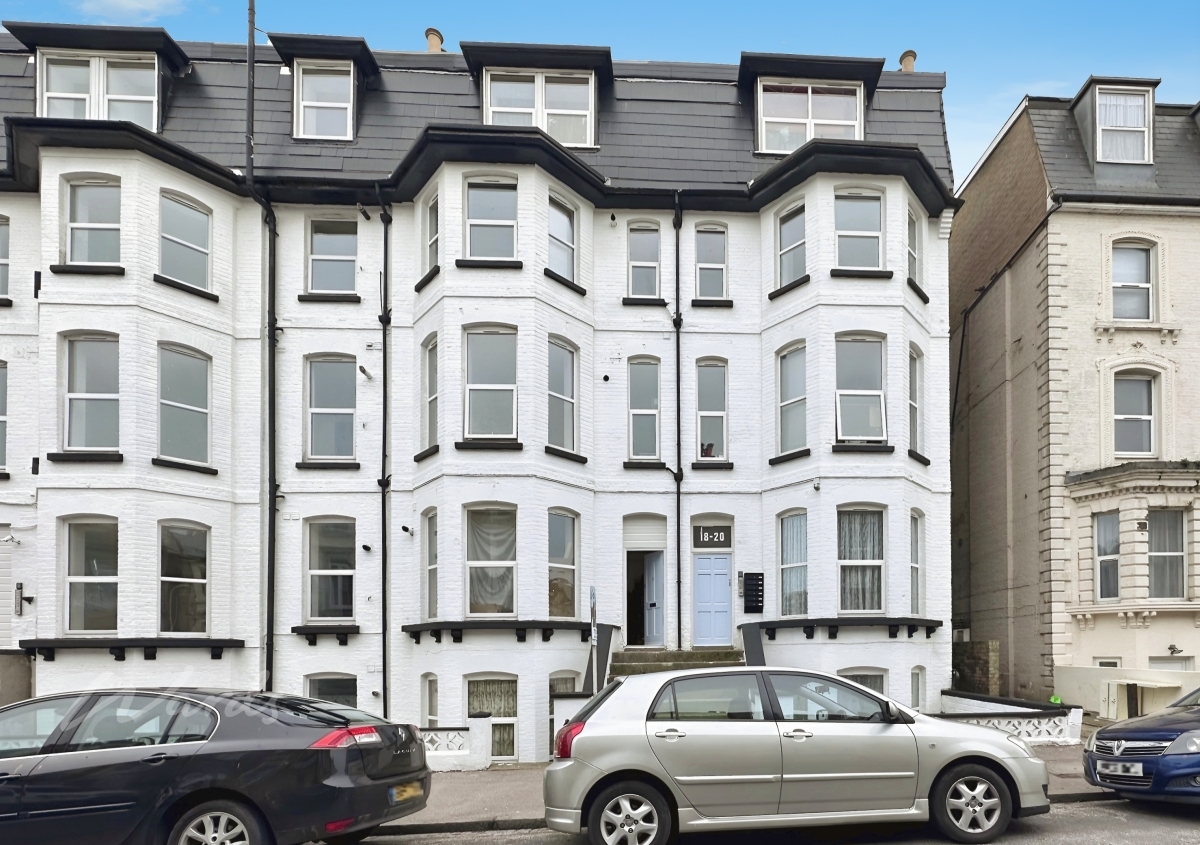 Flat 6, 18-20, Athelstan Road, Margate photo 3